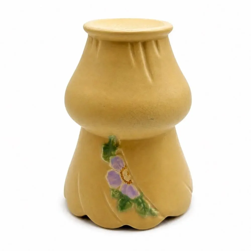 Weller Pottery B-4 Vase Vintage Art Deco Scalloped Floral Yellow Ceramic USA